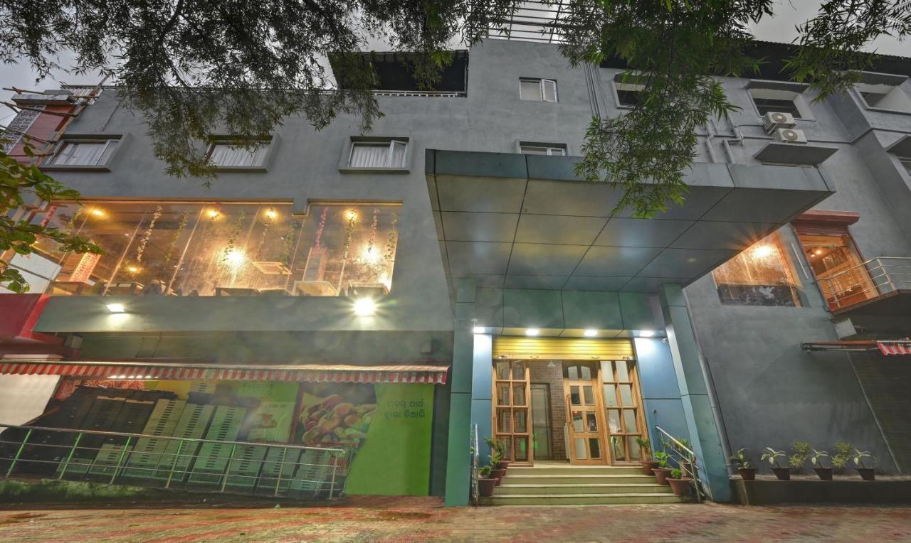 Treebo Paradise Premium Rasulgarh Bhubaneswar Exterior foto